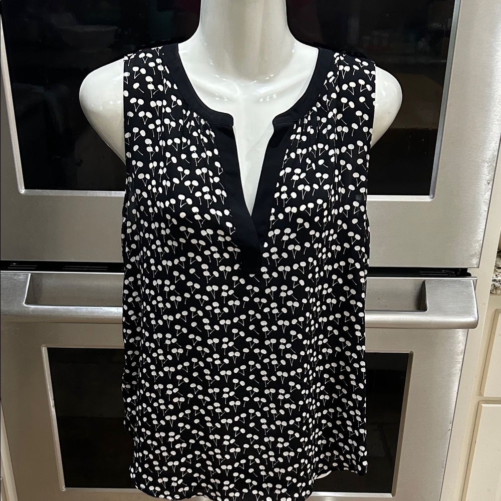 LOFT Black and White Patterned Blouse